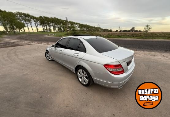 Autos - Mercedes Benz C 280 2009 Nafta 130000Km - En Venta