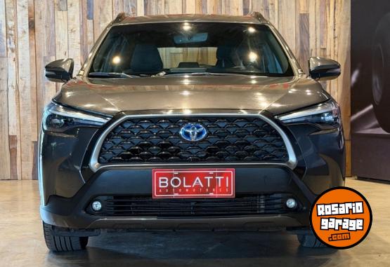 Autos - Toyota Corolla cross 2022 Electrico / Hibrido 93000Km - En Venta