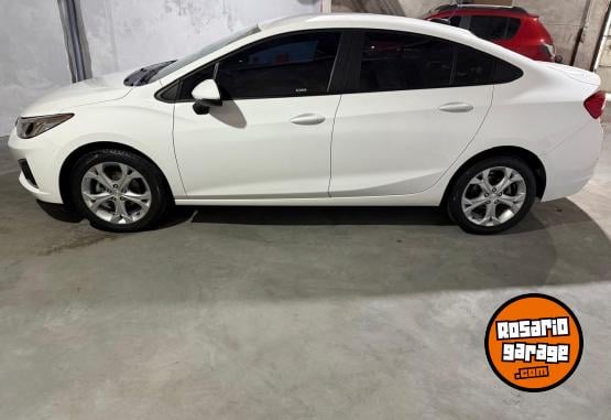 Autos - Chevrolet Cruze LT 2020 Nafta 104000Km - En Venta