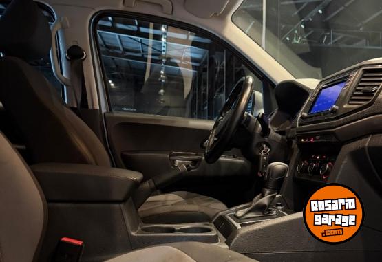 Camionetas - Volkswagen Amarok 2023 Diesel 120000Km - En Venta
