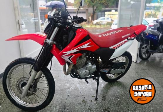 Motos - Honda Tornado XR 250 2017 Nafta - En Venta