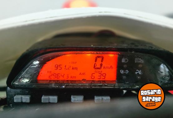 Motos - Honda Tornado XR 250 2017 Nafta - En Venta