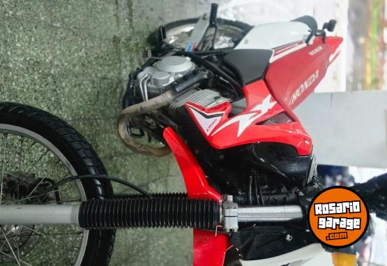 Motos - Honda Tornado XR 250 2017 Nafta - En Venta