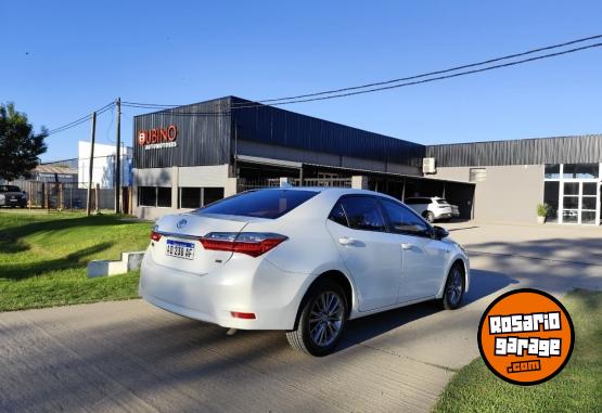 Autos - Toyota Corolla XEI Pack 1.8 CVT 2018 Nafta 75400Km - En Venta