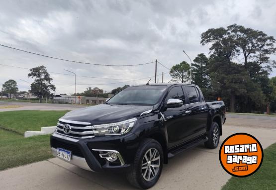 Camionetas - Toyota Hilux DC SRX 2.8 TDI AT 2018 Diesel 225200Km - En Venta