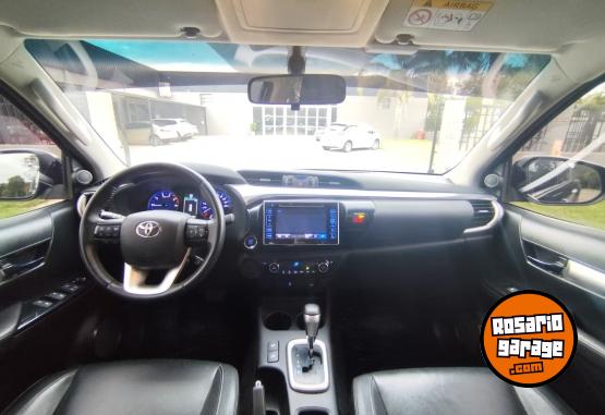 Camionetas - Toyota Hilux DC SRX 2.8 TDI AT 2018 Diesel 225200Km - En Venta