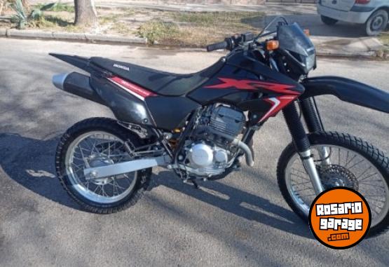Motos - Honda Tornado 2018 Nafta 22000Km - En Venta