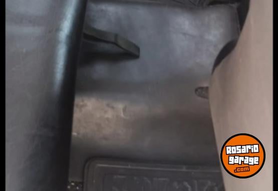 Camionetas - Toyota Hilux 4x2 D/X 2018 Diesel 128500Km - En Venta