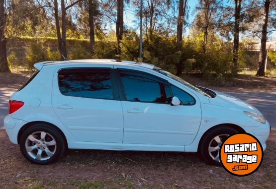 Autos - Peugeot 307 xs 2011 Nafta 200000Km - En Venta