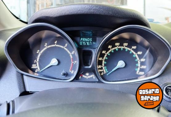 Autos - Ford fiesta TITANIUM AT 2015 Nafta 73000Km - En Venta