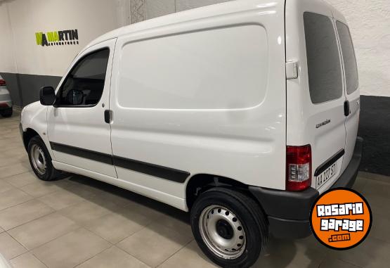 Utilitarios - Citroen Berlingo 2016 Diesel 142000Km - En Venta