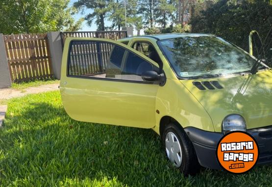 Autos - Renault Twingo 2000 Nafta 200Km - En Venta
