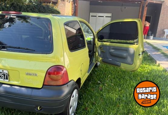 Autos - Renault Twingo 2000 Nafta 200Km - En Venta