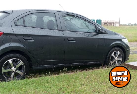 Autos - Chevrolet Onix joy 2017 Nafta 100000Km - En Venta
