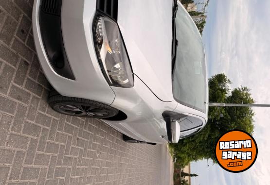 Autos - Volkswagen Fox 2012 Nafta 159000Km - En Venta