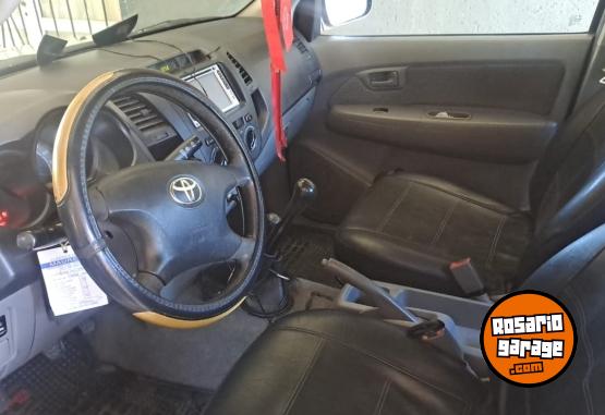 Camionetas - Toyota Hilux 2007 Diesel 376000Km - En Venta