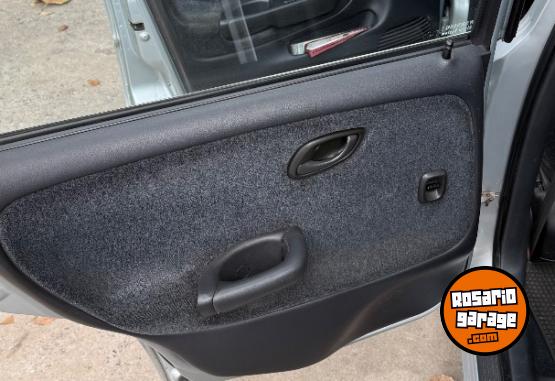 Autos - Suzuki Baleno 1996 Nafta 95254Km - En Venta