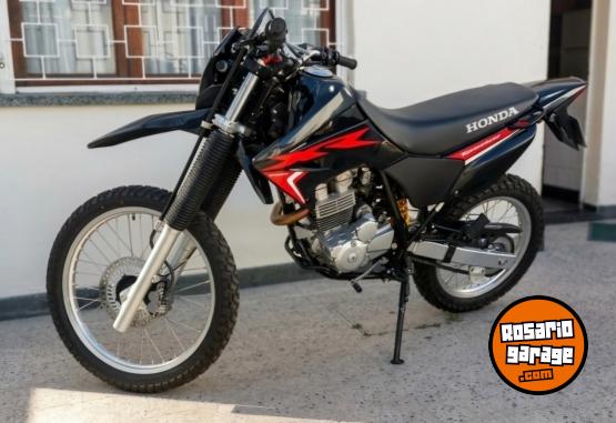 Motos - Honda Xr 250 Tornado 2023 Nafta 7800Km - En Venta