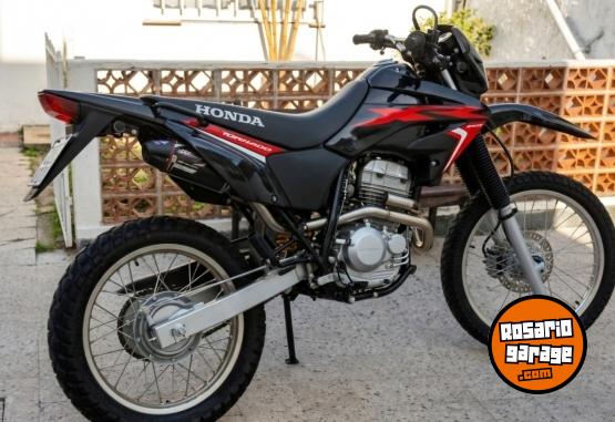 Motos - Honda Xr 250 Tornado 2023 Nafta 7800Km - En Venta