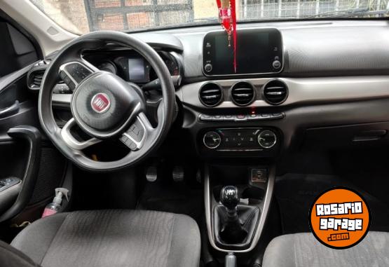 Autos - Fiat Cronos Drive Titular 2020 Nafta 55000Km - En Venta