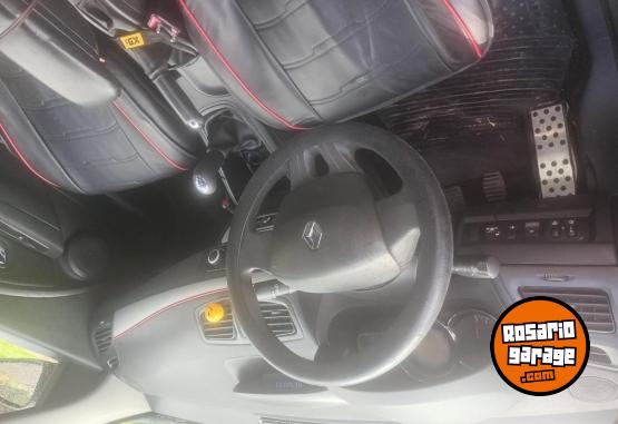 Autos - Renault Fluence 1.6 2015 GNC 180000Km - En Venta