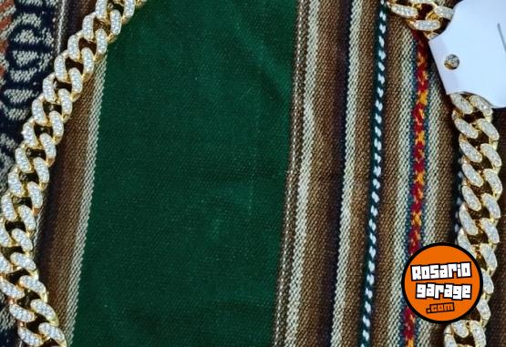 Indumentaria - Cadena cubana - En Venta