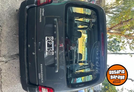 Utilitarios - Peugeot Patagonica 2015 Nafta 146000Km - En Venta