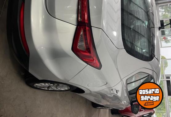 Autos - Fiat Drive 2018 Nafta 146000Km - En Venta