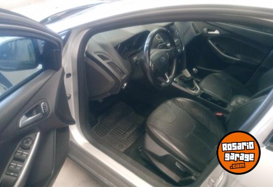 Autos - Ford Focus 2016 Nafta 121000Km - En Venta