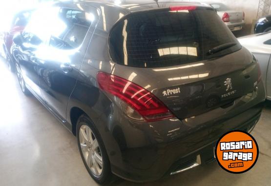 Autos - Peugeot 308 2016 Nafta 102000Km - En Venta