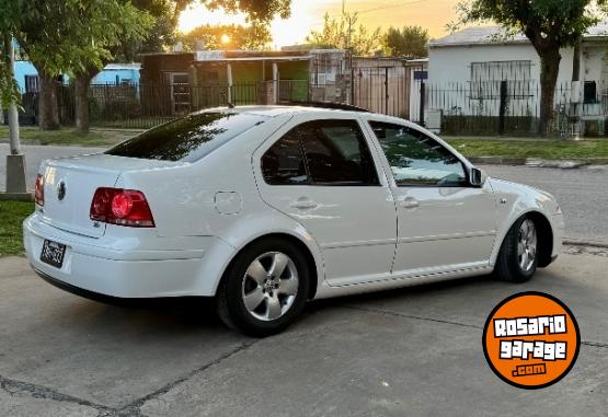 Autos - Volkswagen Bora 2010 Nafta 150000Km - En Venta