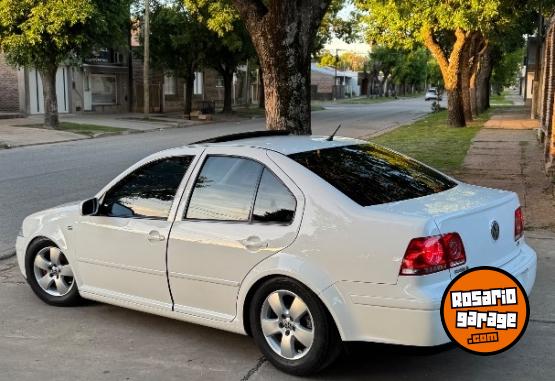 Autos - Volkswagen Bora 2010 Nafta 150000Km - En Venta