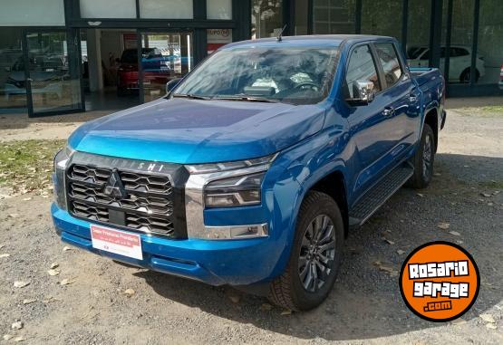 Camionetas - Mitsubishi L200 GLS 4X4 2.4 6AT FULL 2026 Diesel 0Km - En Venta