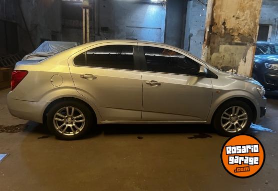 Autos - Chevrolet Sonic ltz 2014 GNC 198000Km - En Venta