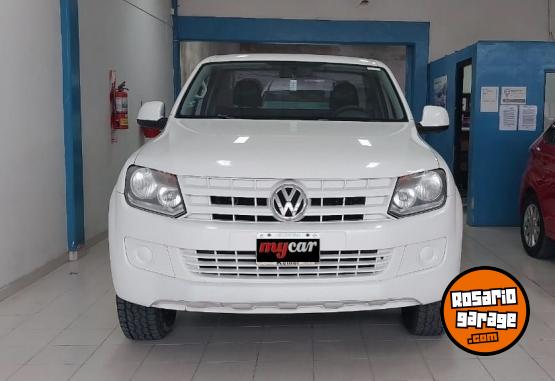 Camionetas - Volkswagen AMAROK 2.0 TDI 140 CV 4X2 2016 Diesel 148000Km - En Venta