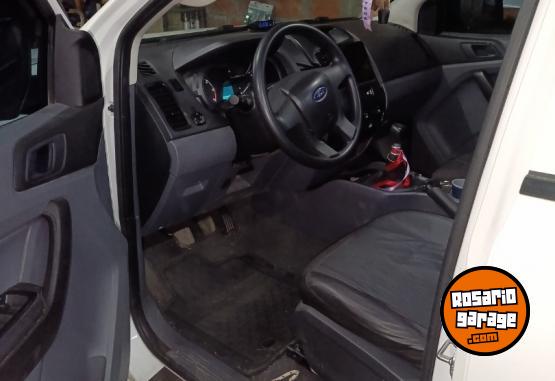 Camionetas - Ford Ranger 2018 Diesel 77000Km - En Venta