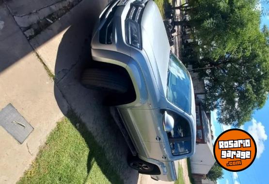 Camionetas - Volkswagen Amarok 2023 Diesel 67000Km - En Venta