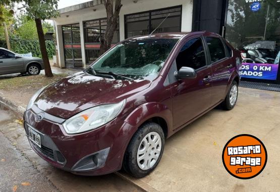 Autos - Ford FIESTA MAX 2010 Nafta 114000Km - En Venta
