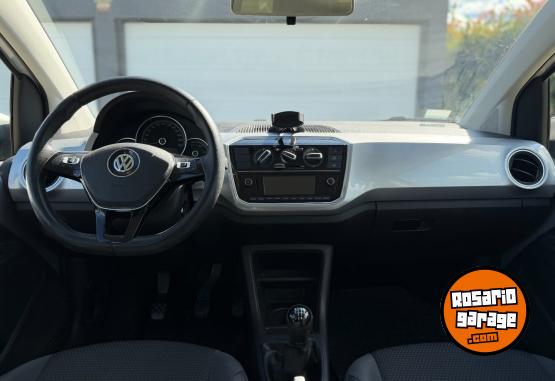 Autos - Volkswagen Up High 2017 Nafta 110000Km - En Venta