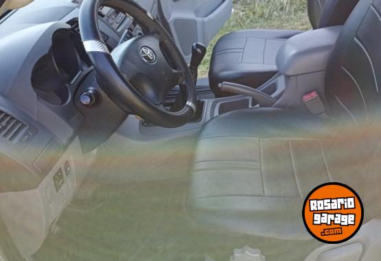 Camionetas - Toyota Hilux 2005 Diesel 355000Km - En Venta
