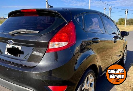 Autos - Ford Fiesta 2013 Nafta 180000Km - En Venta