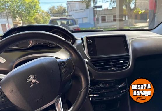 Autos - Peugeot 2008 Sport 2016 Nafta 85000Km - En Venta