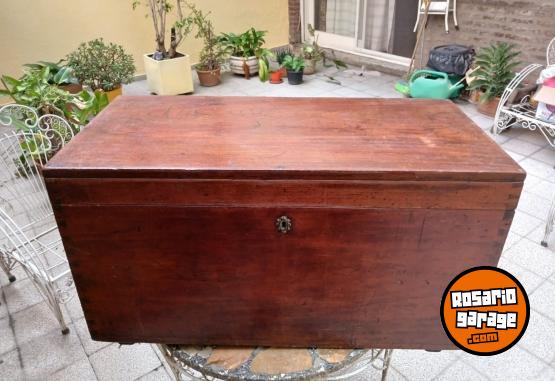 Hogar - BAUL DE MADERA (CEDRO) ENORME! - En Venta