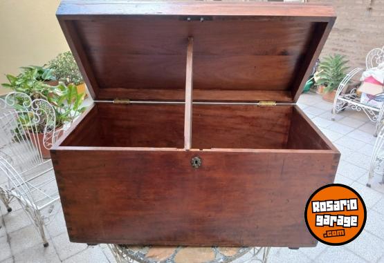Hogar - BAUL DE MADERA (CEDRO) ENORME! - En Venta