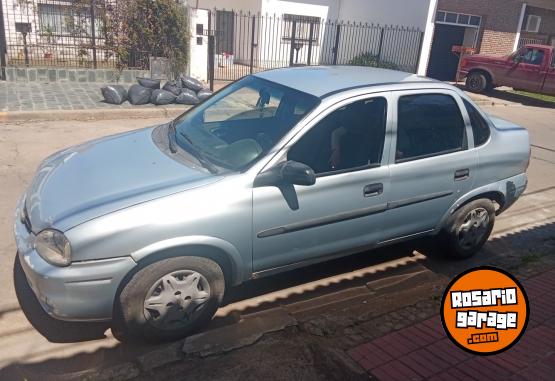 Autos - Chevrolet Corsa 2006 GNC 275000Km - En Venta