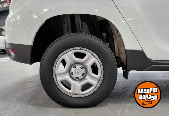 Autos - Renault DUSTER ZEN 1.6 16V. 2021 Nafta 50557Km - En Venta