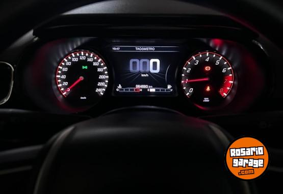 Autos - Fiat Cronos precisión 2022 Nafta 64000Km - En Venta