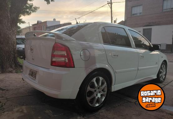 Autos - Chevrolet Astra 2008 Nafta 211000Km - En Venta