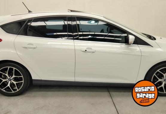 Autos - Ford Focus 2.0 Titanium 2018 Nafta 90000Km - En Venta