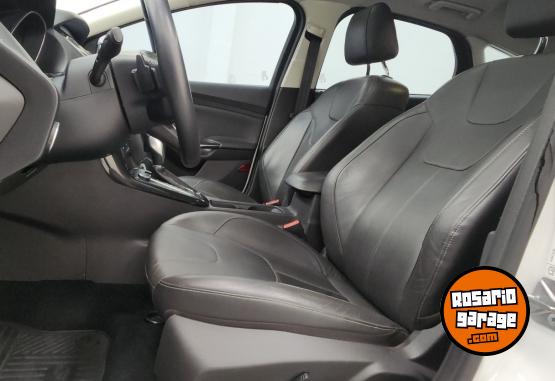Autos - Ford Focus 2.0 Titanium 2018 Nafta 90000Km - En Venta